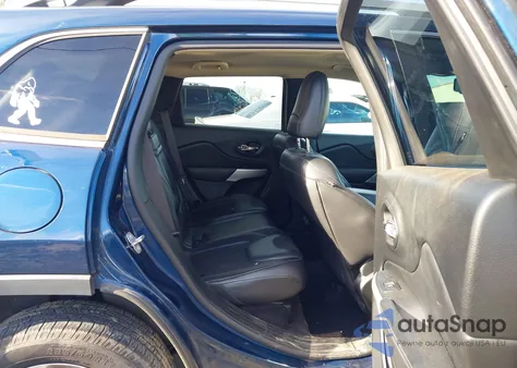 2018 Jeep Cherokee Latitude Plus Fwd из США, поврежденный, VIN 1C4PJLLX8JD612642